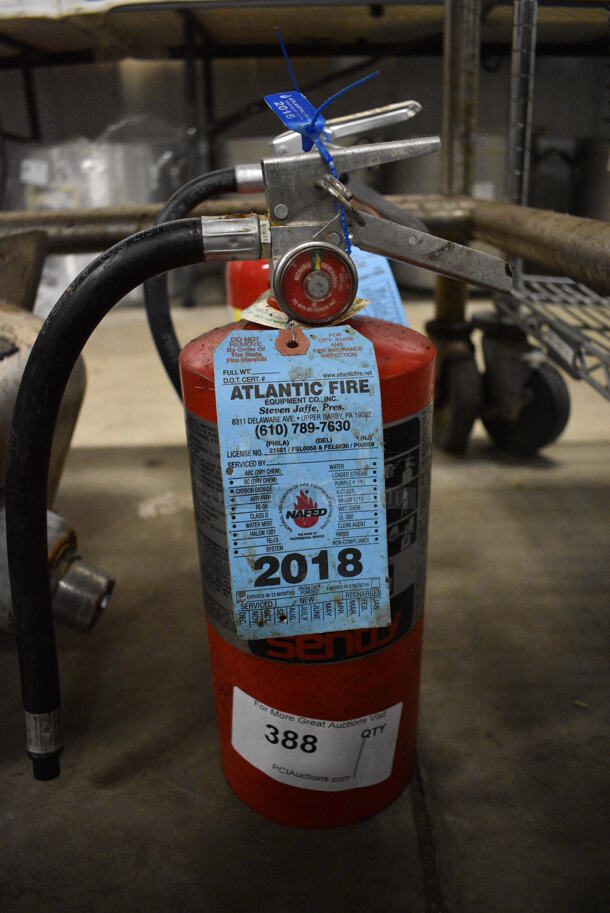 Ansul Sentry Fire Extinguisher. 5x6x15