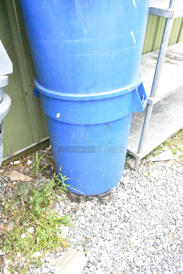 9 Various Poly Trash Cand Including Rubbermaid Brute. 9 Times Your Bid!  - Image 5 of 12
