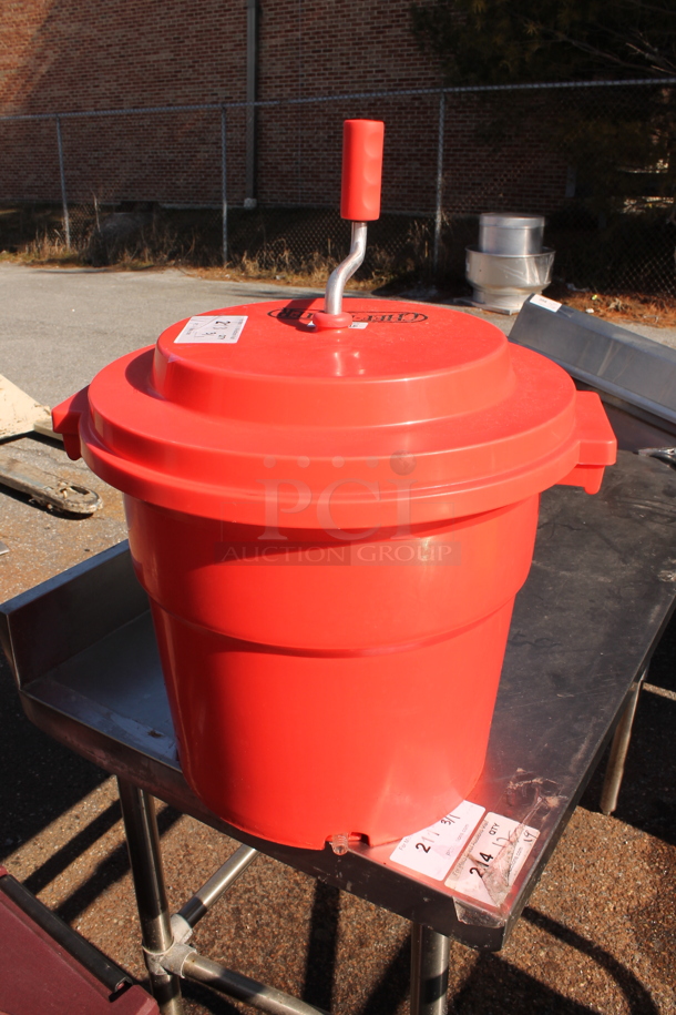 Chef Master Red Poly Lettuce Spinner Salad Spinner. 