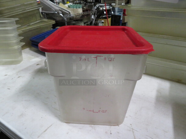 8 Quart Food Storage Container With Lid. 5XBID