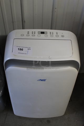 BRAND NEW SCRATCH AND DENT! Arctic King AKPD-12ER4 12,000 BTU 115 Volt Portable Air Conditioner With Heat. 115 Volts, 1 Phase. Tested and Working!