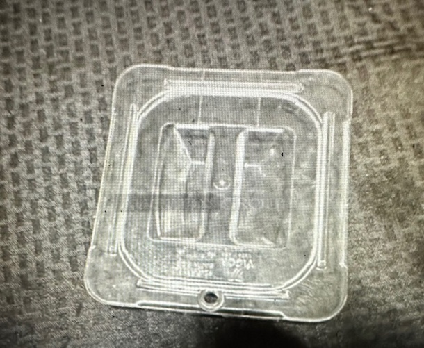 1/6 Size Clear Food Storage Container Lid. 5XBID - Image 1 of 1