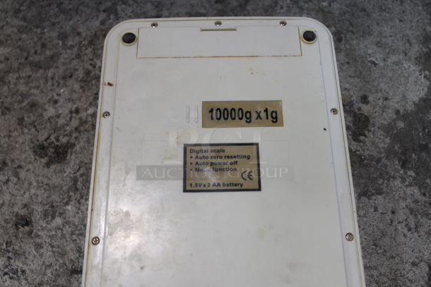 Winco Metal Countertop 20 Pound Digital Portioning Scale. - Image 4 of 4