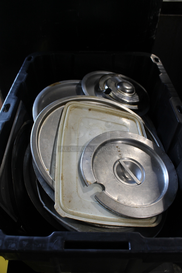 ALL ONE MONEY! Tier Lot of Various Items Including Metal Baking Pans - Image 5 of 6