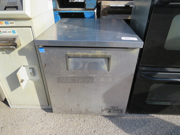 One SS True 1 Door Under Counter Refrigerator With 1 Rack. Powers On Runs Not Cold. Model# TUC-27. 115 Volt. 27X30X31.5