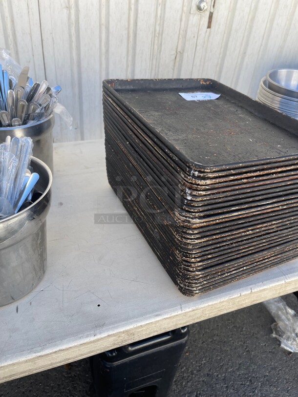 Commercial Aluminum 1/2 Sheet Great For Baking NSF - Image 5 of 7