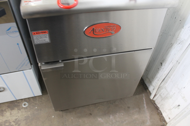 BRAND NEW SCRATCH AND DENT! Avantco FF100 Liquid Propane 70-100 lb. Stainless Steel Tube Floor Fryer on Commercial Casters- 150,000 BTU - Image 6 of 11