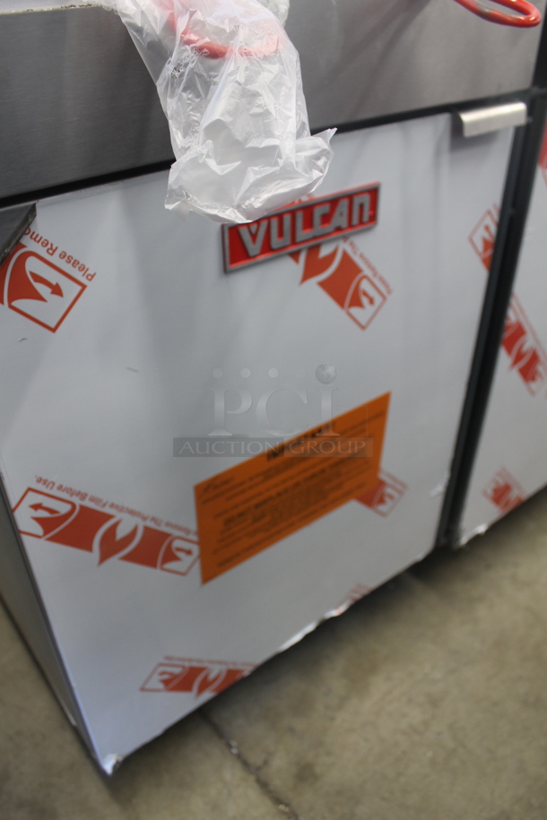 BRAND NEW SCRATCH AND DENT! 2016 Vulcan LG500-1 Stainless Steel Commercial Floor Style Natural Gas Powered 70 Pound Capacity Deep Fat Fryer w/ 2 Metal Fryer Baskets. 150,000 BTU. - Image 7 of 9