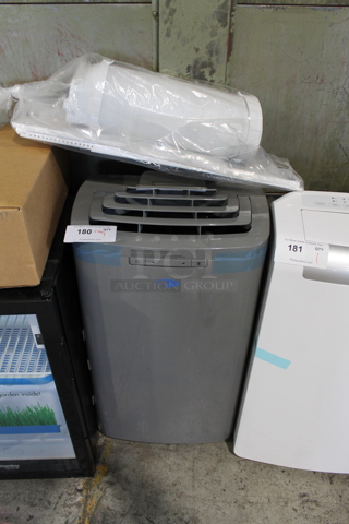 BRAND NEW SCRATCH AND DENT! Whynter ARC-131GD 13,000 BTU Portable Air Conditioner Dual Hose with Remote. 115 Volts, 1 Phase. Tested and Working!