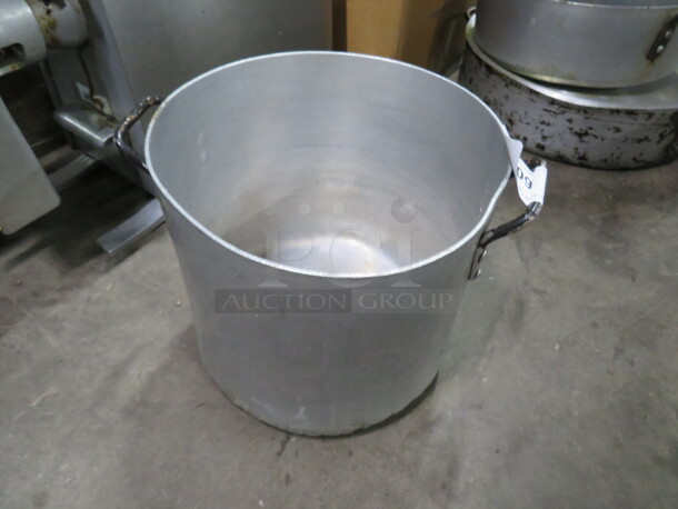 One 13 Inch Aluminum Stock Pot. - Image 1 of 1