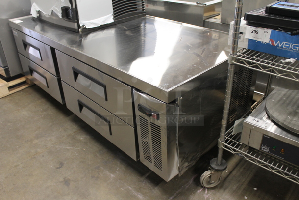 BRAND NEW SCRATCH AND DENT! Avantco 178CBE72HC Commercial Stainless Steel Electric 4-Door Refrigerated Chef Base On Commercial Casters.  115 Volts, 1 Phase. Tested and Working! - Image 7 of 11