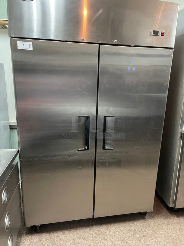 Working! Atosa Reach-In Commercial Refrigerator Two Solid Stainless Steel Door- MBF8507GR 120 Volt NSF Tested and Working! - Image 5 of 7