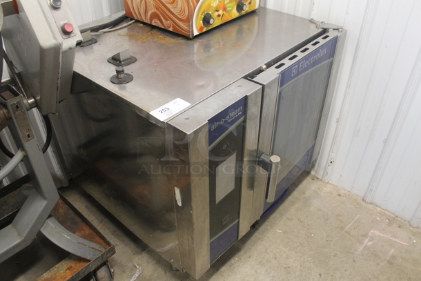 Electrolux Air-O-Steam Stainless Steel Commercial Natural Gas Powered Convection Oven w/ View Through Door. - Image 2 of 5