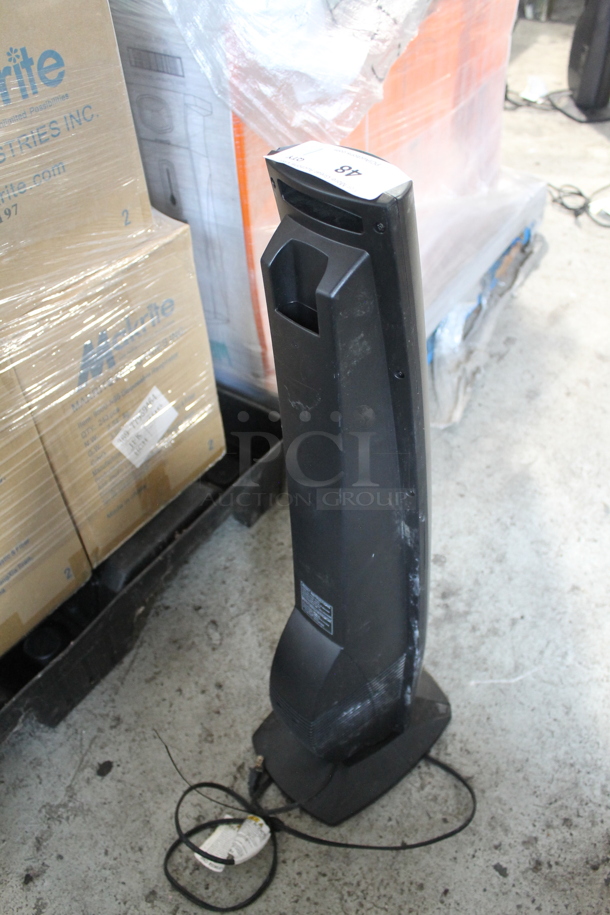 Lasko CT32791 Floor Style Portable Air Heater. 120 Volts, 1 Phase. Tested and Working! - Image 4 of 6