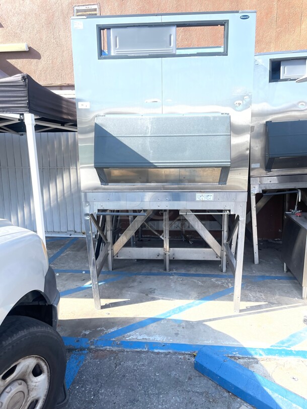 New! Follett ITS2250SG-60 ITS Series 60 in Ice Storage and Transport System  - 2133 lb. - Image 5 of 8