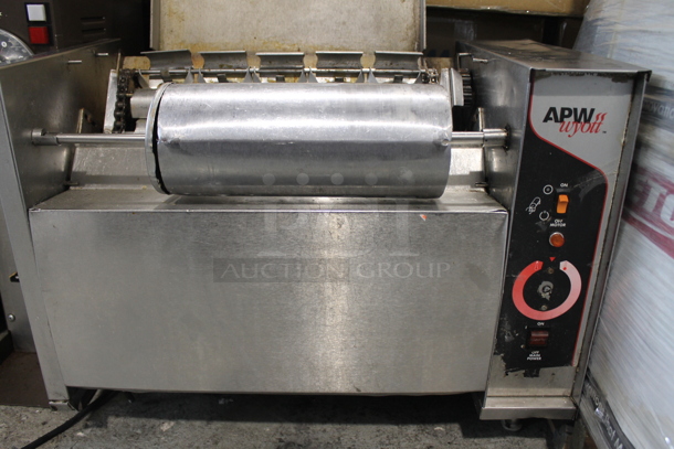 APW Wyott Stainless Steel Commercial Countertop Vertical Bun Grill Toaster. 115 Volts, 1 Phase. - Image 4 of 11