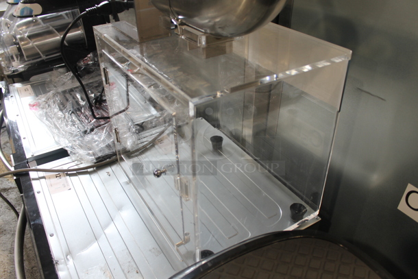 BRAND NEW SCRATCH AND DENT! Carnival King 382SCM250 Stainless Steel Commercial Ice Shaver on Poly Bin. 120 Volts, 1 Phase. Tested and Working! - Image 5 of 6