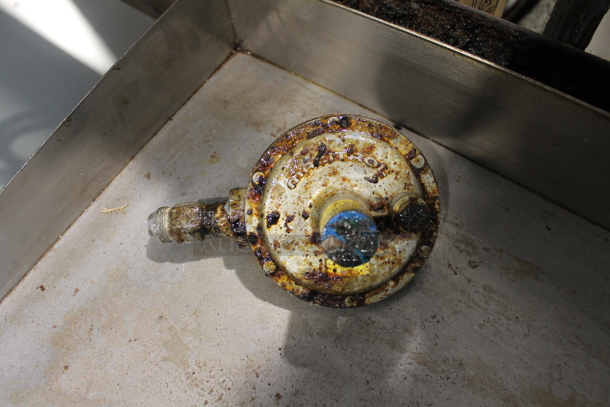 Star Max Stainless Steel Commercial Countertop Natural Gas Powered Flat Top Griddle.  - Image 2 of 8