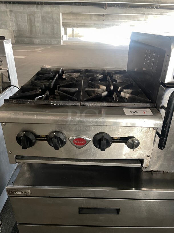 Working! Wells Commercial Counter Top 4 Burner Natural Gas NSF Tested and Working!  - Image 1 of 8