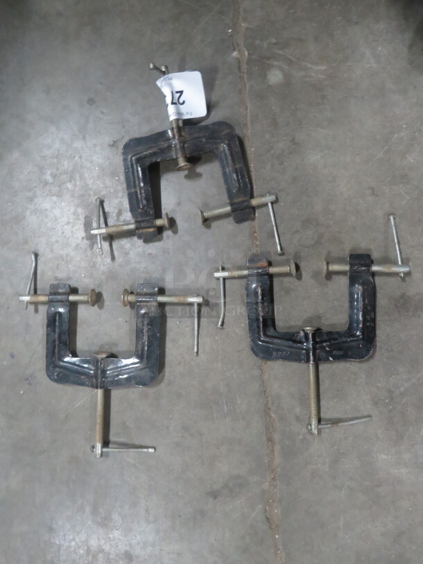 Metal Clamp. 3XBID - Image 1 of 1