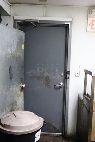 Steel Door Exterior 35.5"x 82"
BUYER REMOVAL. ***SECOND PHASE REMOVAL*** 