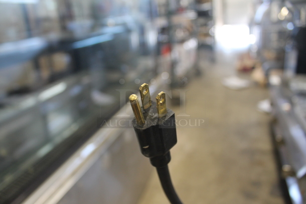 BRAND NEW SCRATCH AND DENT! 2020 Grindmaster-Cecilware B-3WL Commercial Stainless Steel Electric Countertop Precision Coffee Brewer With 3 Warmers. 120/208-240V, 1 Phase.   - Image 9 of 10