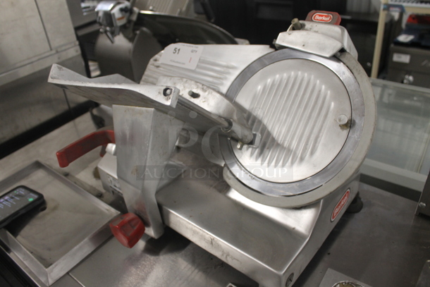 Berkel 825 A Stainless Steel Commercial Countertop Meat Slicer w/ Blade Sharpener. 115 Volts, 1 Phase. Tested and Working! - Image 3 of 5
