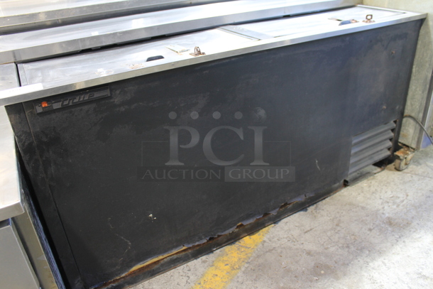 True TD-65-24 Stainless Steel Commercial Back Bar Bottle Cooler w/ 2 Sliding Lids. 115 Volts, 1 Phase. Tested and Powers On But Does Not Get Cold - Image 3 of 6