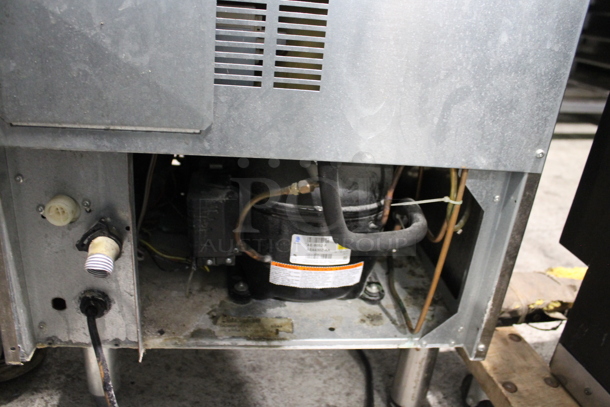 ITV SPIKA NG 125-A1H ENERGY STAR Metal Commercial Self Contained Undercounter Ice Machine. 115 Volts, 1 Phase.  - Image 8 of 8