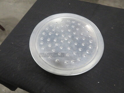 14 Inch Pizza Pan. 10XBID