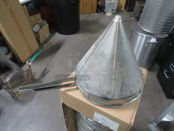 One Cone Strainer. - Image 1 of 1
