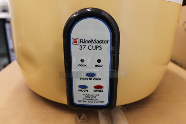 BRAND NEW SCRATCH AND DENT! 2023 RiceMaster Town 57138 Stainless Steel Commercial Countertop Rice Cooker. 230 Volts, 1 Phase.  - Image 2 of 8