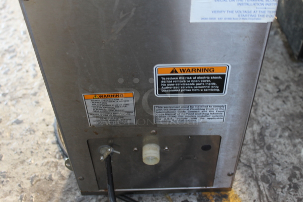 Bunn Stainless Steel Commercial Countertop Iced Tea Machine w/ Poly Brew Basket and 2 Beverage Holder Dispensers. - Image 4 of 7