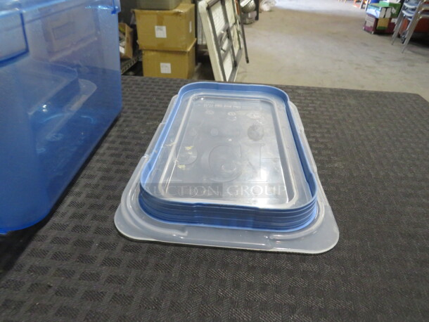 One Araven 1/4 Size 6 Inch Deep Food Storage Container With Lock Tight Lid. - Image 3 of 3
