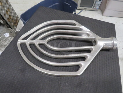 One Hobart Paddle Attachment. #VML80B