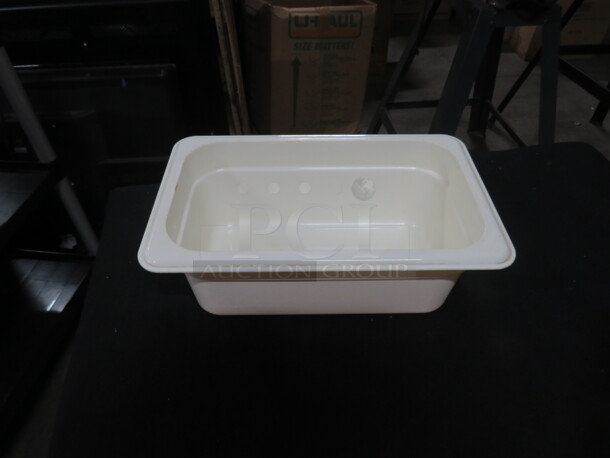One 1/3 Size 4 Inch Deep Food Storage Container. - Image 1 of 1