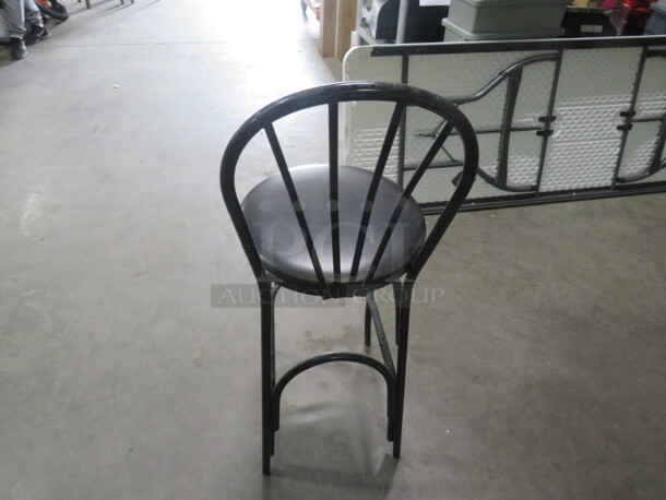 Black Metal Bar Height Chair With Black Cushioned Seat. 2XBID - Image 3 of 3