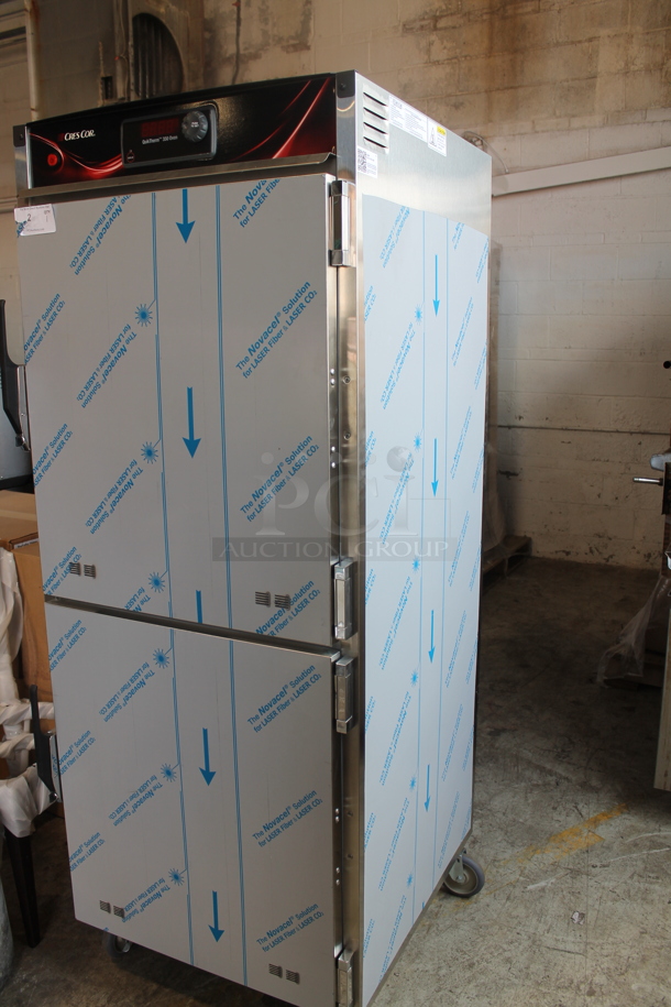 BRAND NEW! CresCor RO151RUA3502083 Quiktherm 350 Stainless Steel Commercial 2 Half Size Door Cook and Hold Cabinet on Commercial Casters. 208 Volts, 3 Phase.  - Image 4 of 7