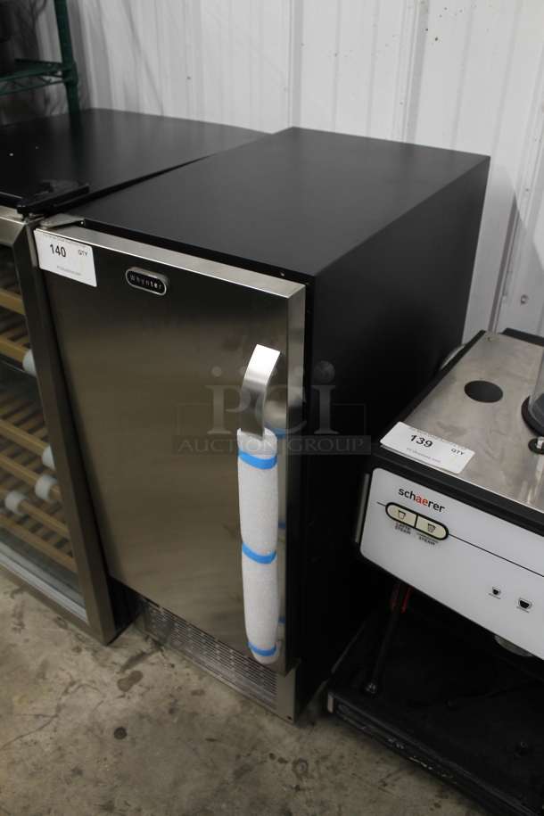 BRAND NEW SCRATCH AND DENT! Whynter UIM-502SS Stainless Steel Commercial Built-in / Freestanding Maker-50lb Capacity Clear Cube Ice Maker. 115 Volts, 1 Phase. Tested and Working! - Image 2 of 5