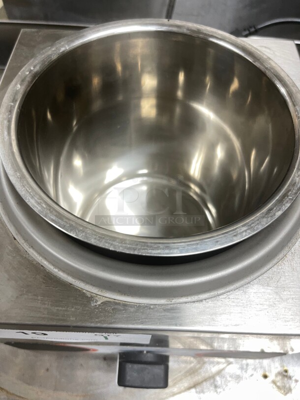 New! Nemco 6110A 4 qt Countertop Soup Warmer w/ Thermostatic Controls, 350 Watts 120v NSF Tested and Working! - Image 6 of 8