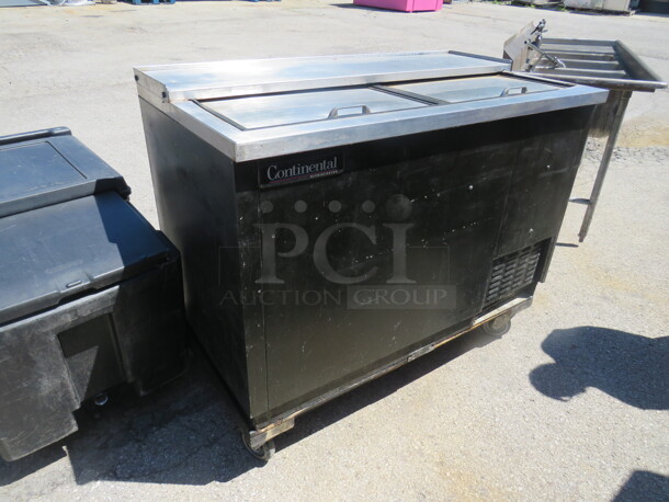 One 2 Door Continental Bottle Box On Casters. Model# CBC50. 115 Volt. 50X28X42 - Image 2 of 2