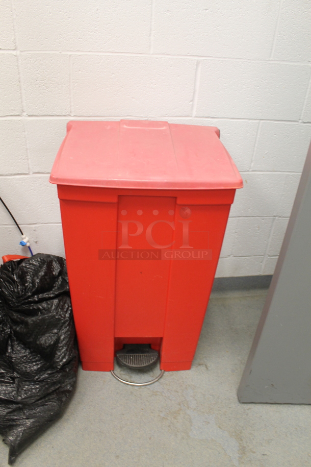 ALL ONE MONEY! ROOM LOT of Various Items Including Chairs, Cooler Freezer Combo, Tables and Clothes. BUYER MUST REMOVE. - Image 9 of 10