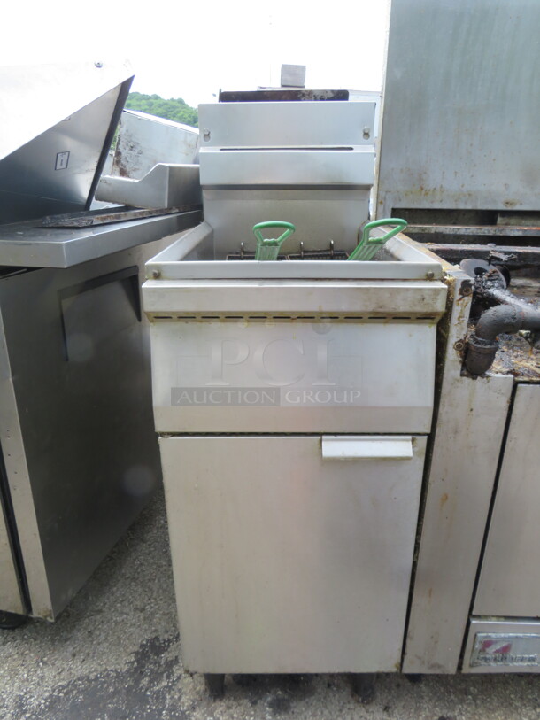One Stainless Steel Natural Gas Deep Fryer. 15.5X31X46 - Image 1 of 1