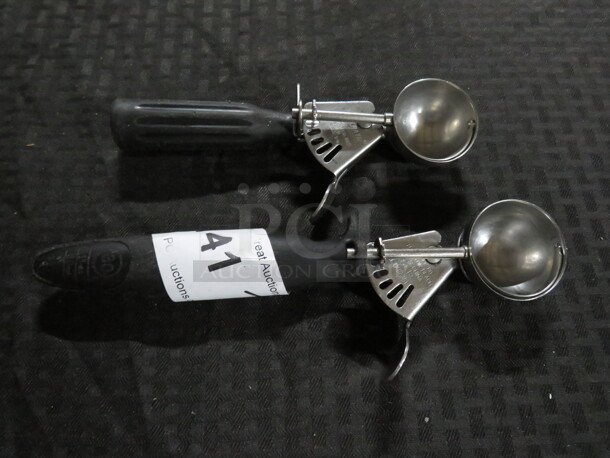 Commercial Disher. 2XBID - Image 1 of 1