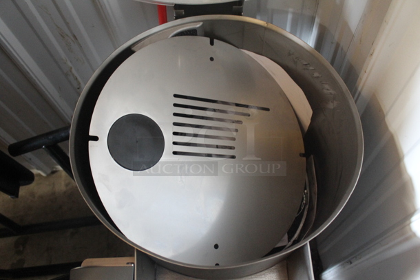 BRAND NEW SCRATCH AND DENT! Sammic PI-20 Stainless Steel Commercial Countertop 44 lb. Potato Peeler. 120 Volts, 1 Phase. Tested and Working!
 - Image 6 of 7