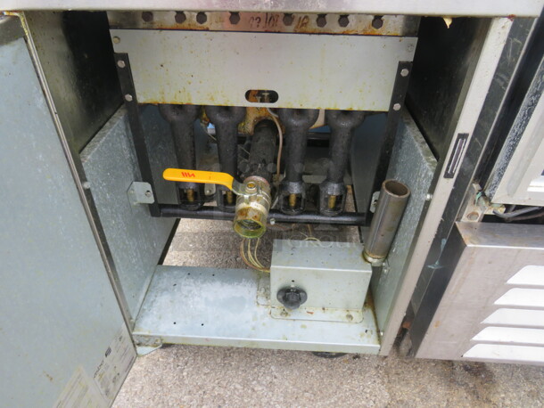 One Asber Natural Gas Deep Fryer On Casters. Model# AEF75NG. 20X31X46 - Image 3 of 3