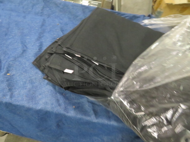 One lot Of Black Cloth Napkins. - Image 2 of 2