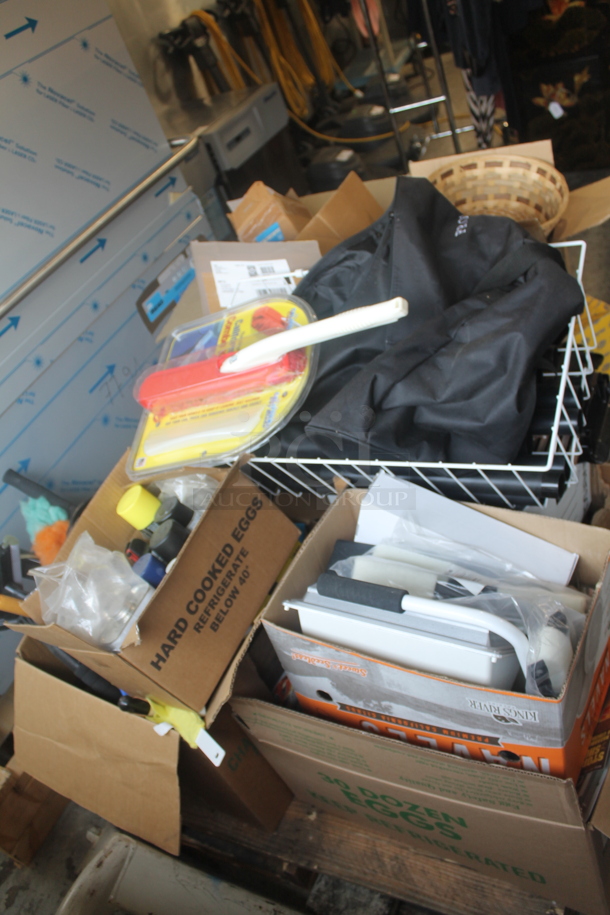 ALL ONE MONEY! Pallet Lot of Various Items Including Basket, Cleaning Supplies, Cords! - Image 3 of 7