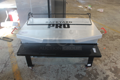 BRAND NEW SCRATCH AND DENT! 2022 Backyard Pro 554BPSB160QT Metal Commercial Propane Gas Powered 160 Quart Cajun Seafood Boiler on Commercial Casters. 135,000 BTU. Tested and Working!