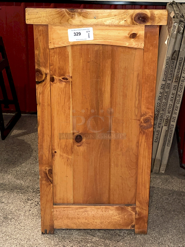 SOLID WOOD Host Station With Storage Space In Back.  - Image 2 of 6